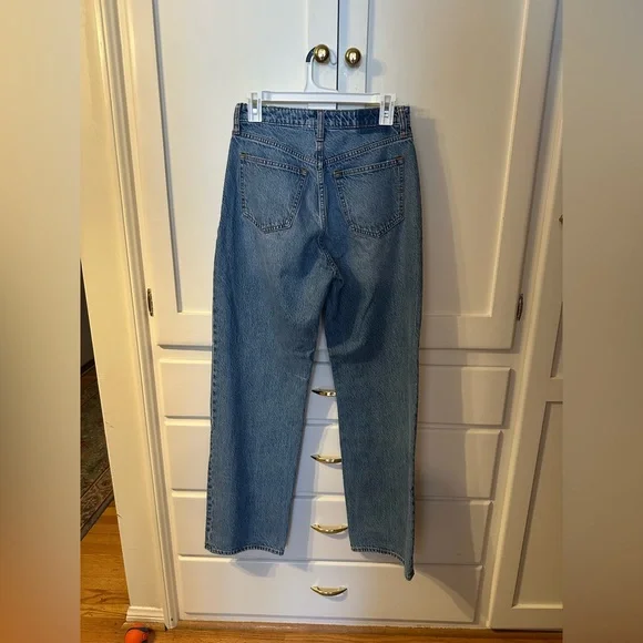 👖Abercrombie Curve Love High Rise Loose Jeans👖 - Picture 4 of 5